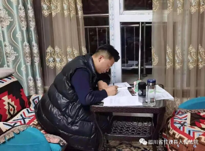 12.jpg 12.jpg
